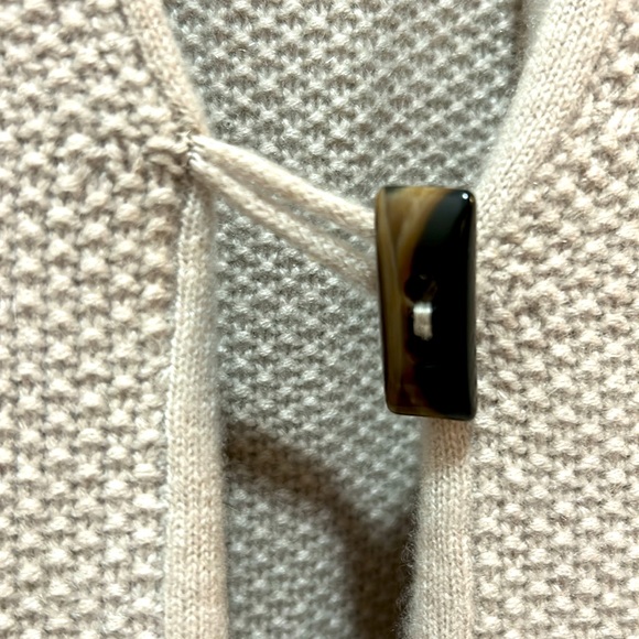 TAHARI 100% 2 Ply Cashmere Shawl Sweater Coat - Picture 3 of 6